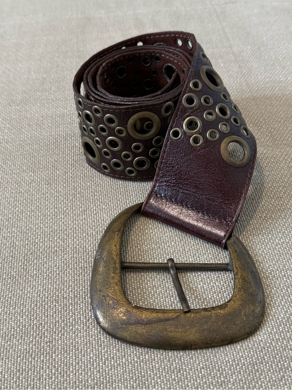 Streets Ahead Grommet Studded Leather Belt (Model 15011) Size M